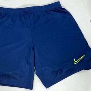 Nike Dri-FIT Men’s Soccer Shorts CW6107-492 Obsidian Blue Size L NWT